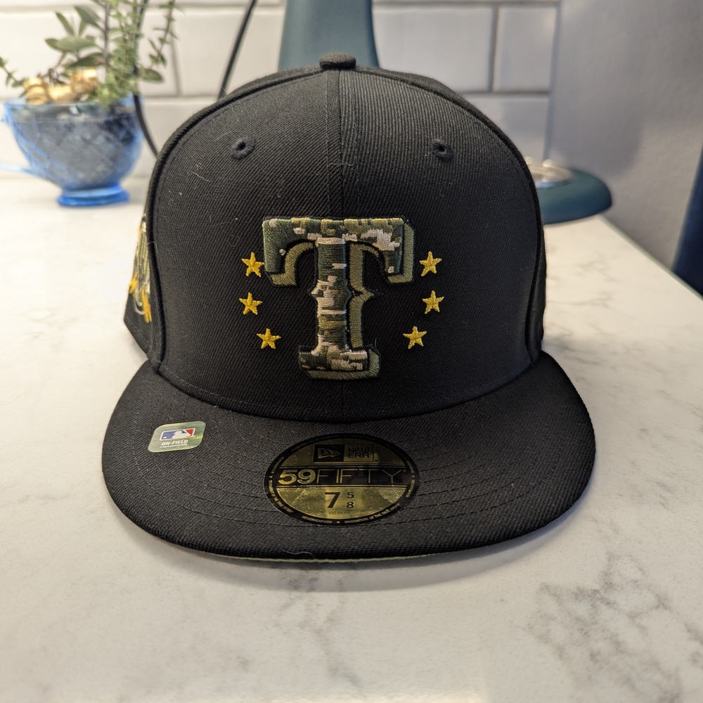 New Era Texas Rangers Black and Camouflage Hat